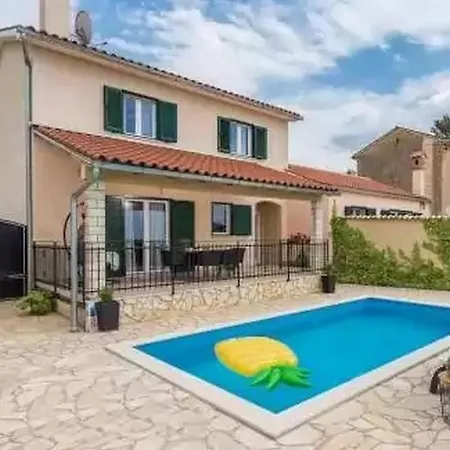 Feriehus Family Friendly House With A Swimming Pool - Istria - Sredisnja Istra - 24042 Kanfanar